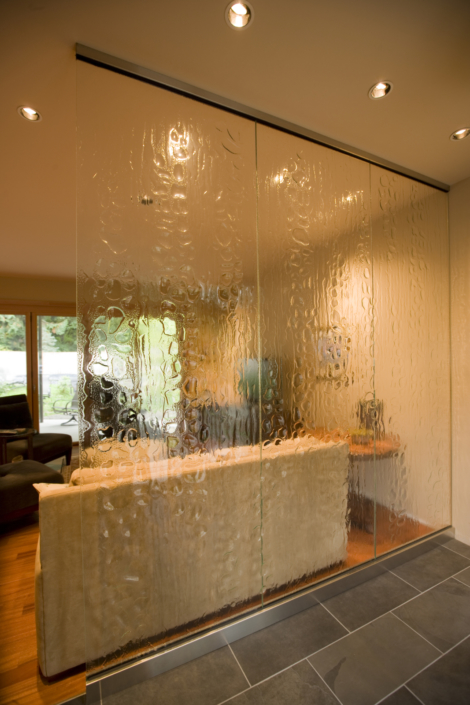 Optic Flow Glass Privacy Wall - WP-010